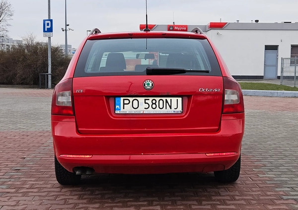 Skoda Octavia cena 21000 przebieg: 320000, rok produkcji 2010 z Poznań małe 121